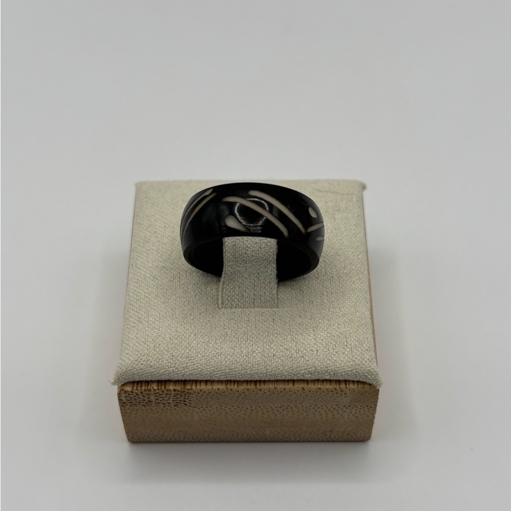 *NEW* Dark Brown Coconut Band with Cream Carving